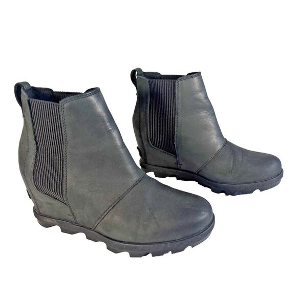 Sorel Joan of Arctic Wedge II Chelsea Boot Black Leather Pull-On Women’s Sz 8 - Picture 1 of 12